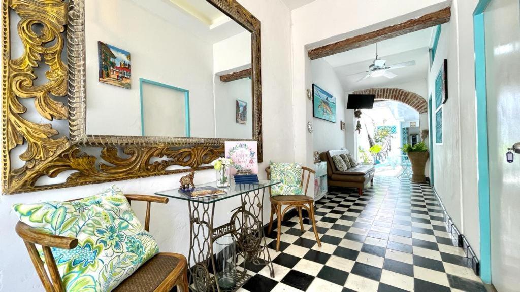 Bed and Breakfast Casa Renacer Картахена Экстерьер фото